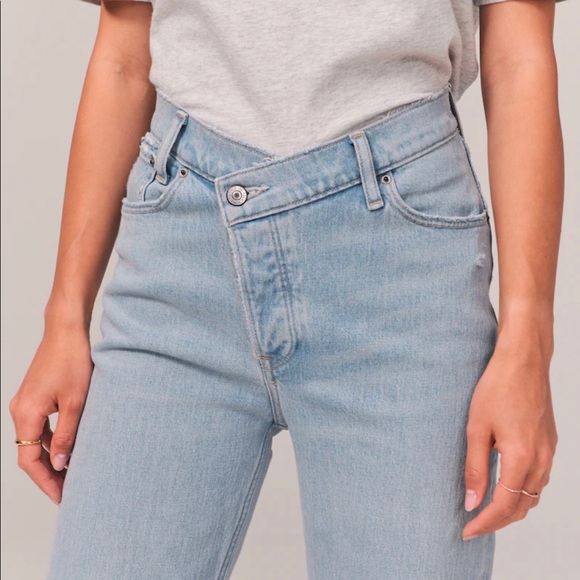 Abercrombie Fitch - High Rise Jeans Boot Leg Dad - US4 / US27 - Picture 4 of 7